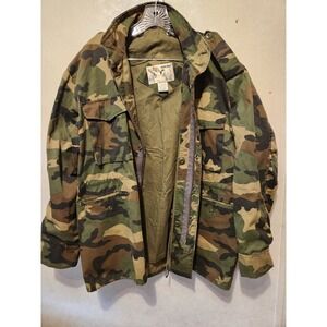 Vintage Duck Bay Jacket Men Size L Green Camouflage Hunting Pockets Hooded